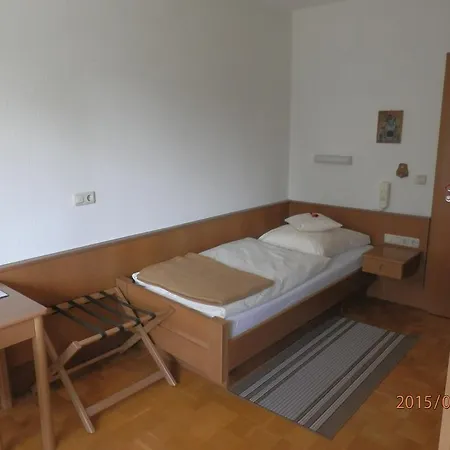 Haus St. Johann Hotel *