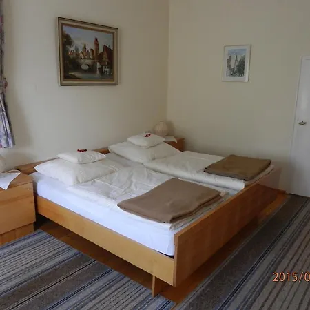 Haus St. Johann Hotel *